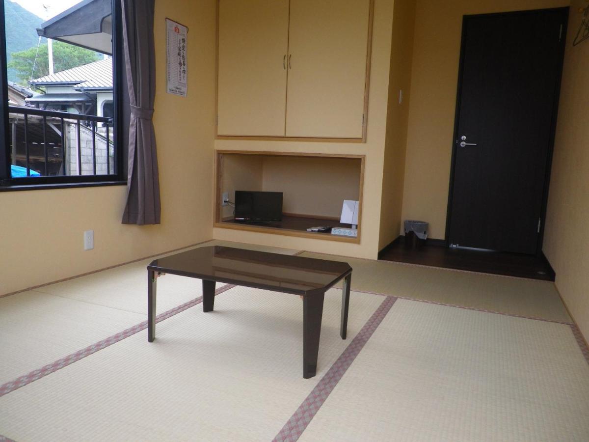 Minshuku Iwakawa Hotel Jakusima Kültér fotó